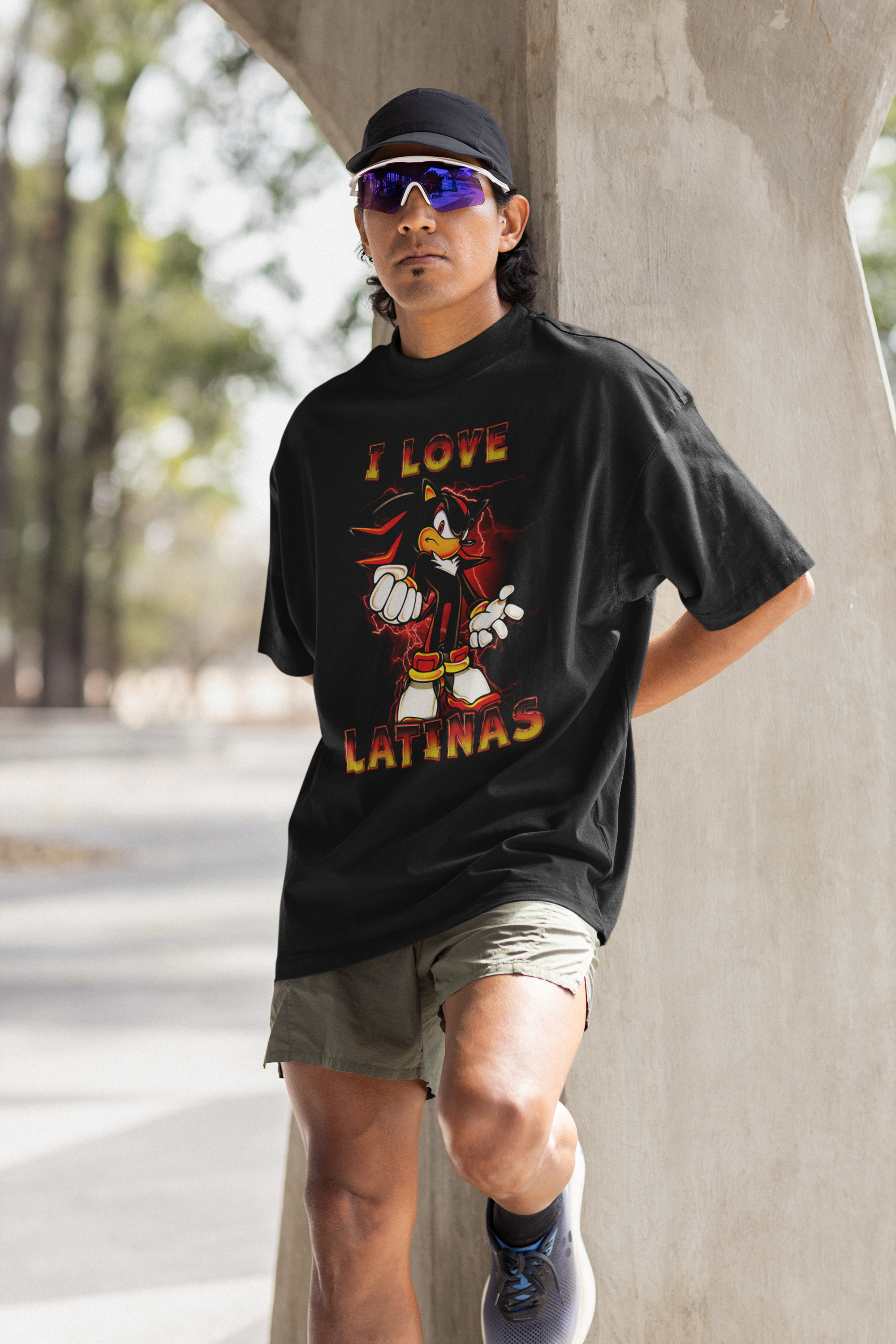 Man wearing a t-shirt of Shadow the Hedgehog. The words "I Love Latinas" are written across the shirt.