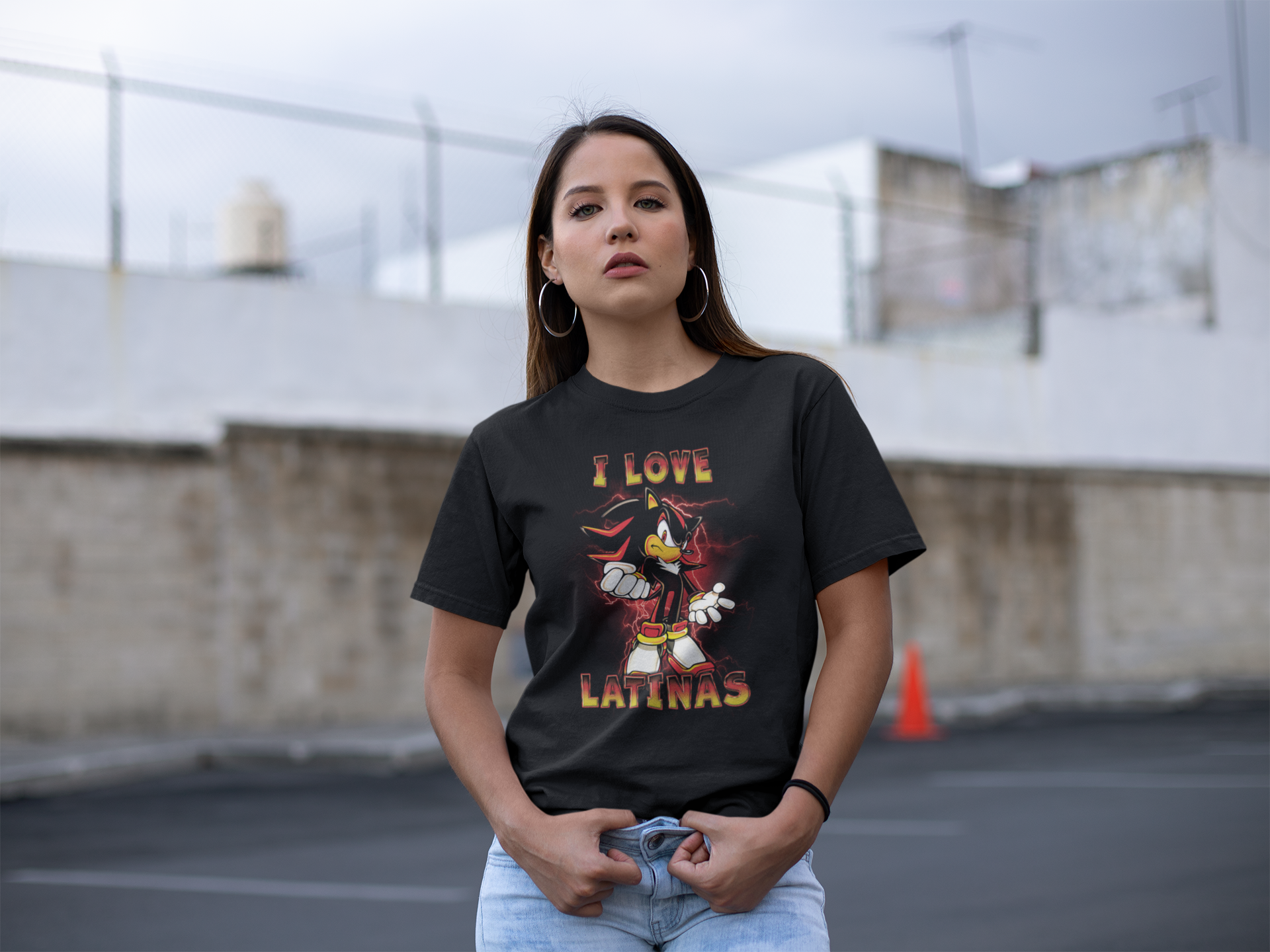 Woman wearing a t-shirt with Shadow the Hedgehog. The words "I Love Latinas" are written across the shirt.